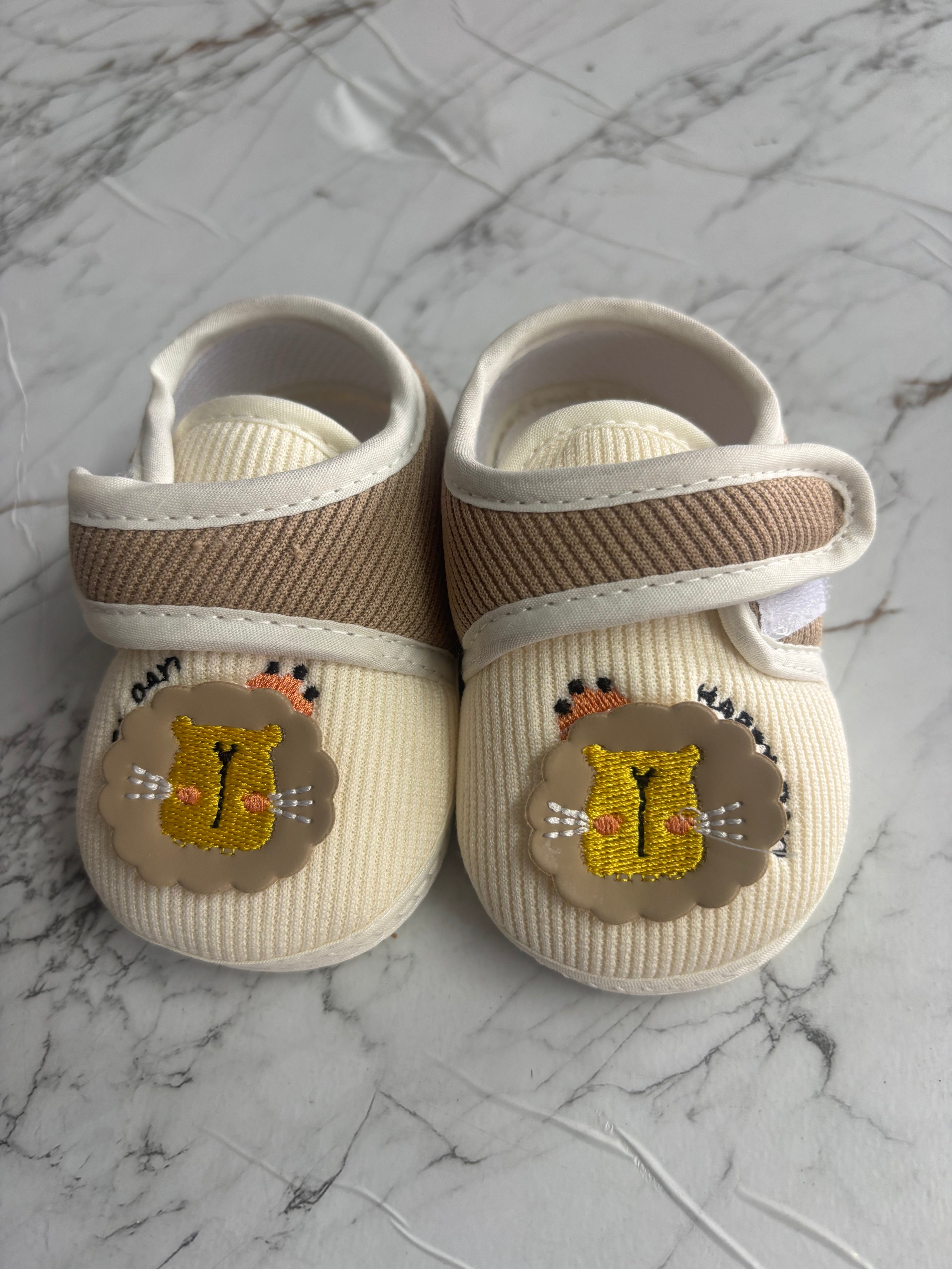 Baby Cream Lion Soft Shoes with Velcro Strap – Comfortable & Cute